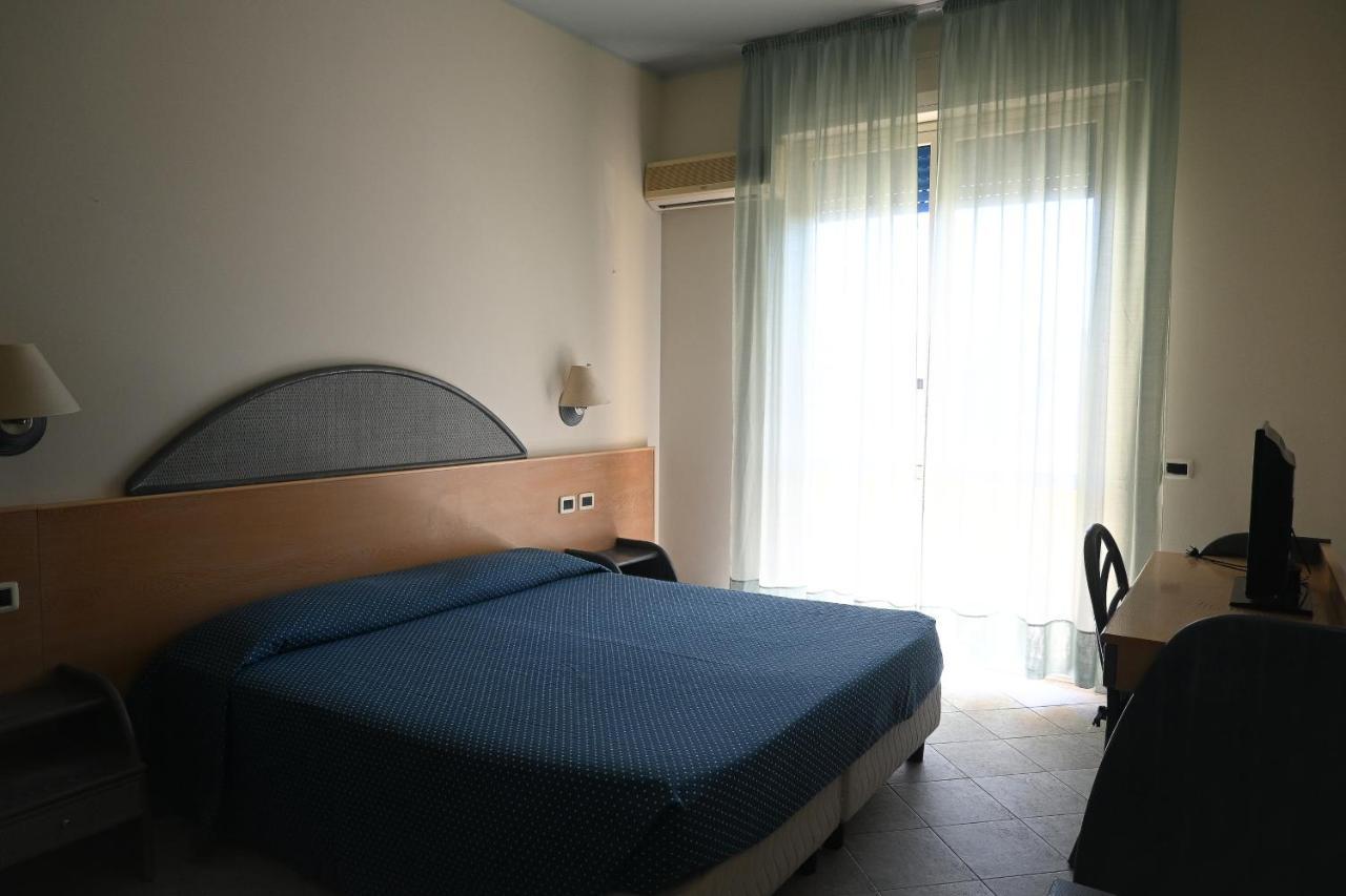 Hotel Baia Turchese 람페두사 외부 사진