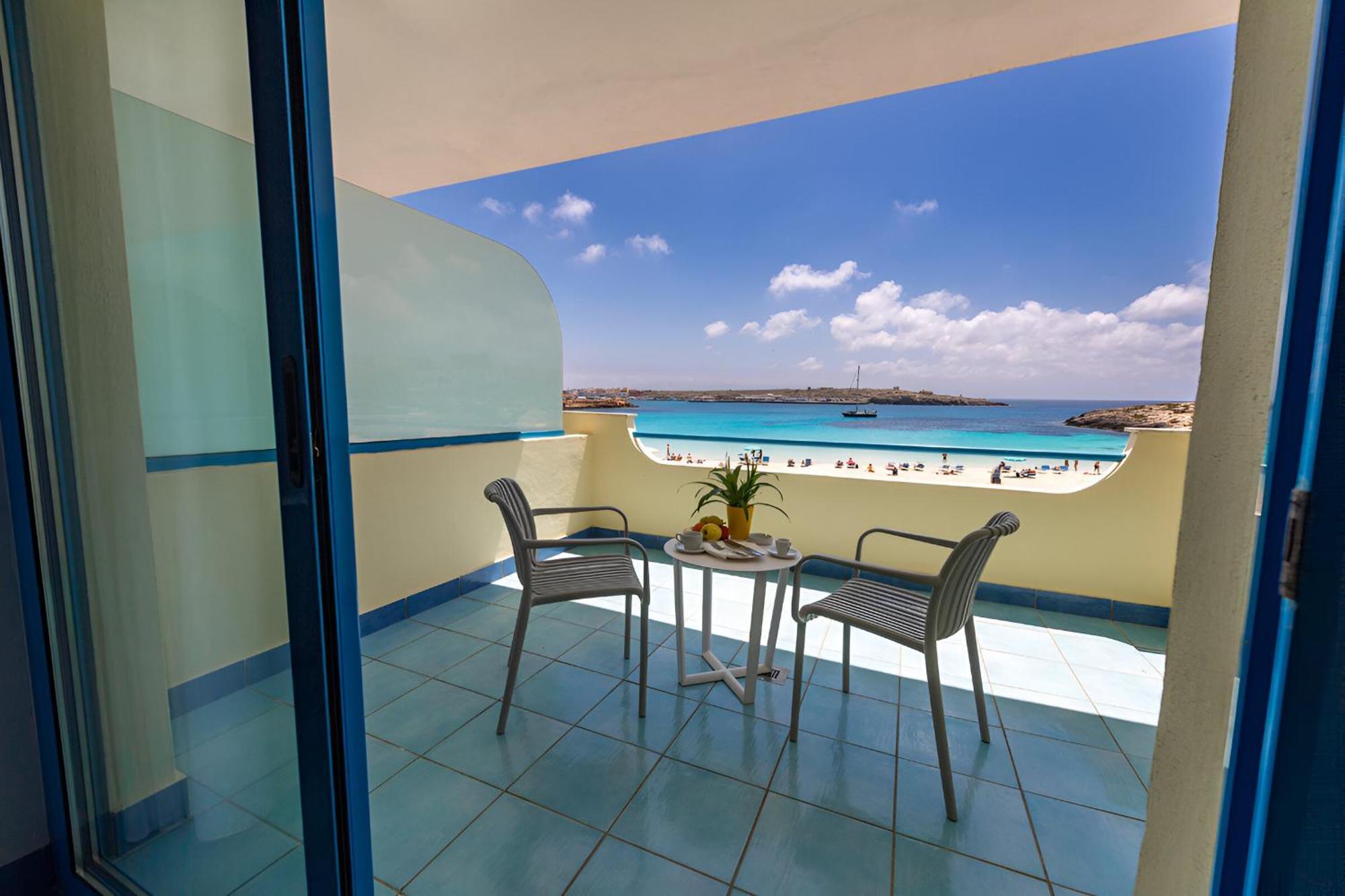 Hotel Baia Turchese 람페두사 외부 사진