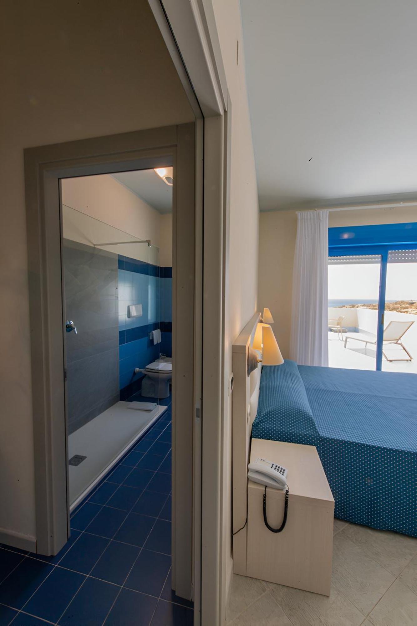 Hotel Baia Turchese 람페두사 외부 사진