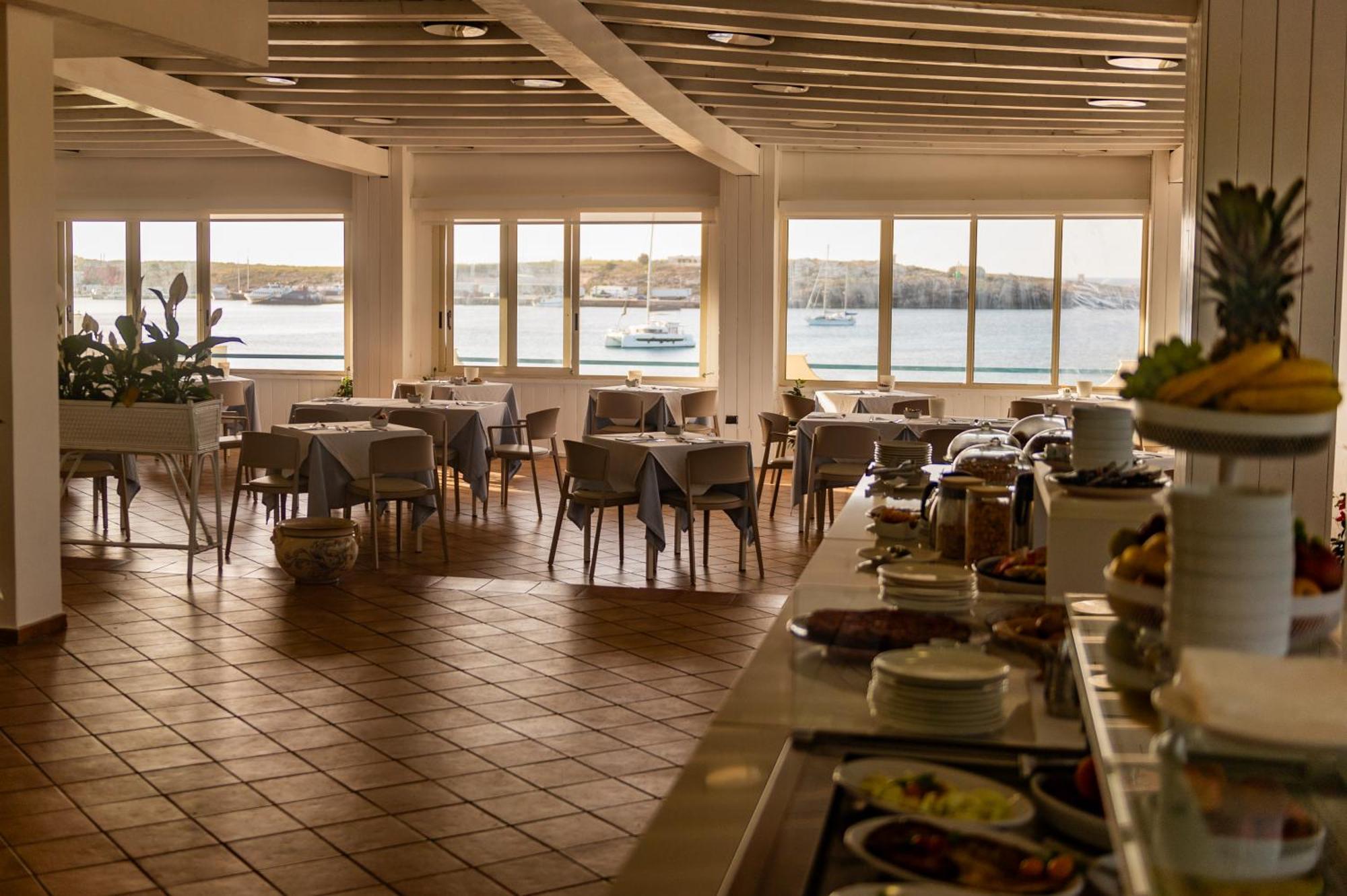 Hotel Baia Turchese 람페두사 외부 사진
