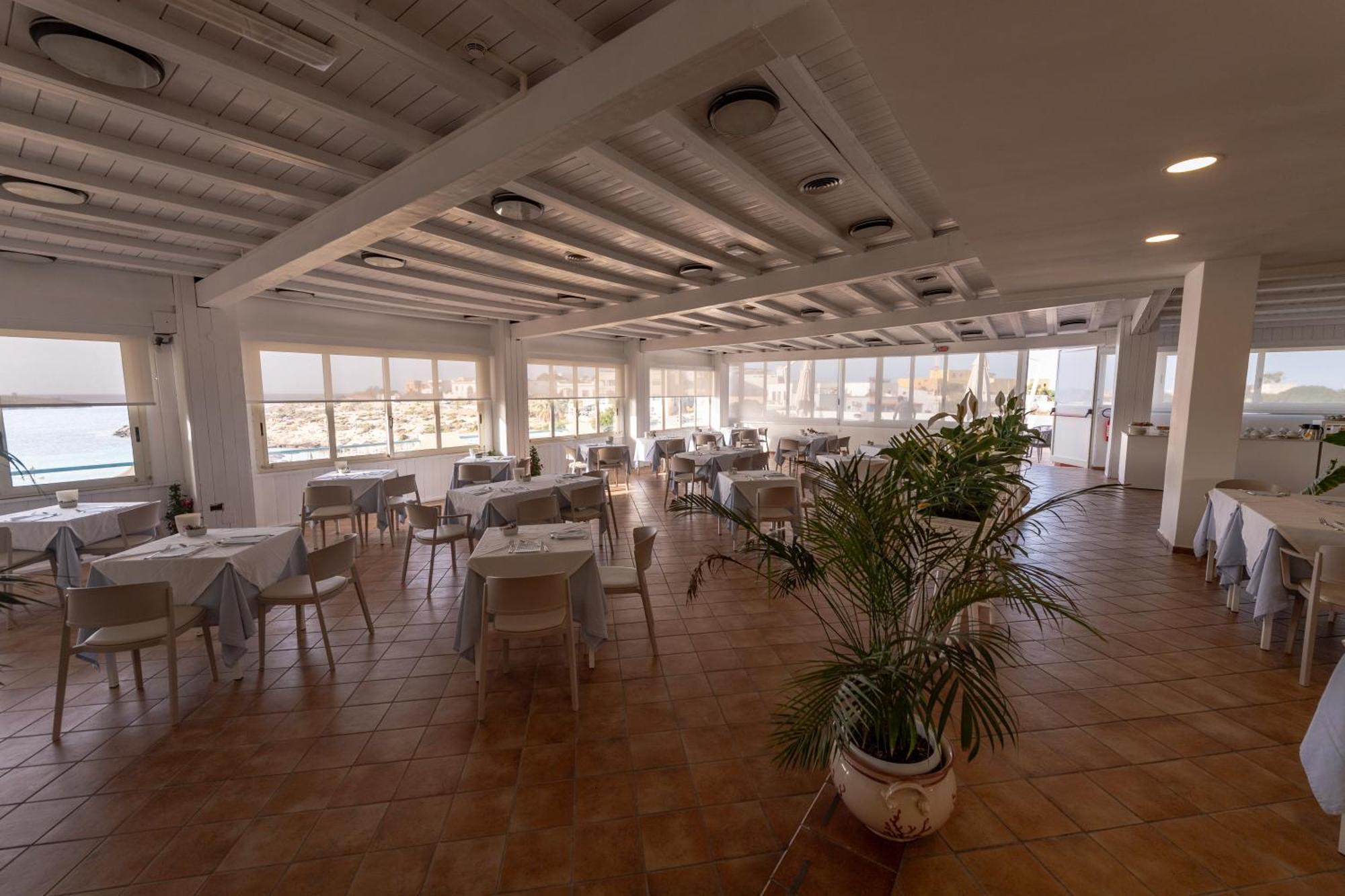 Hotel Baia Turchese 람페두사 외부 사진