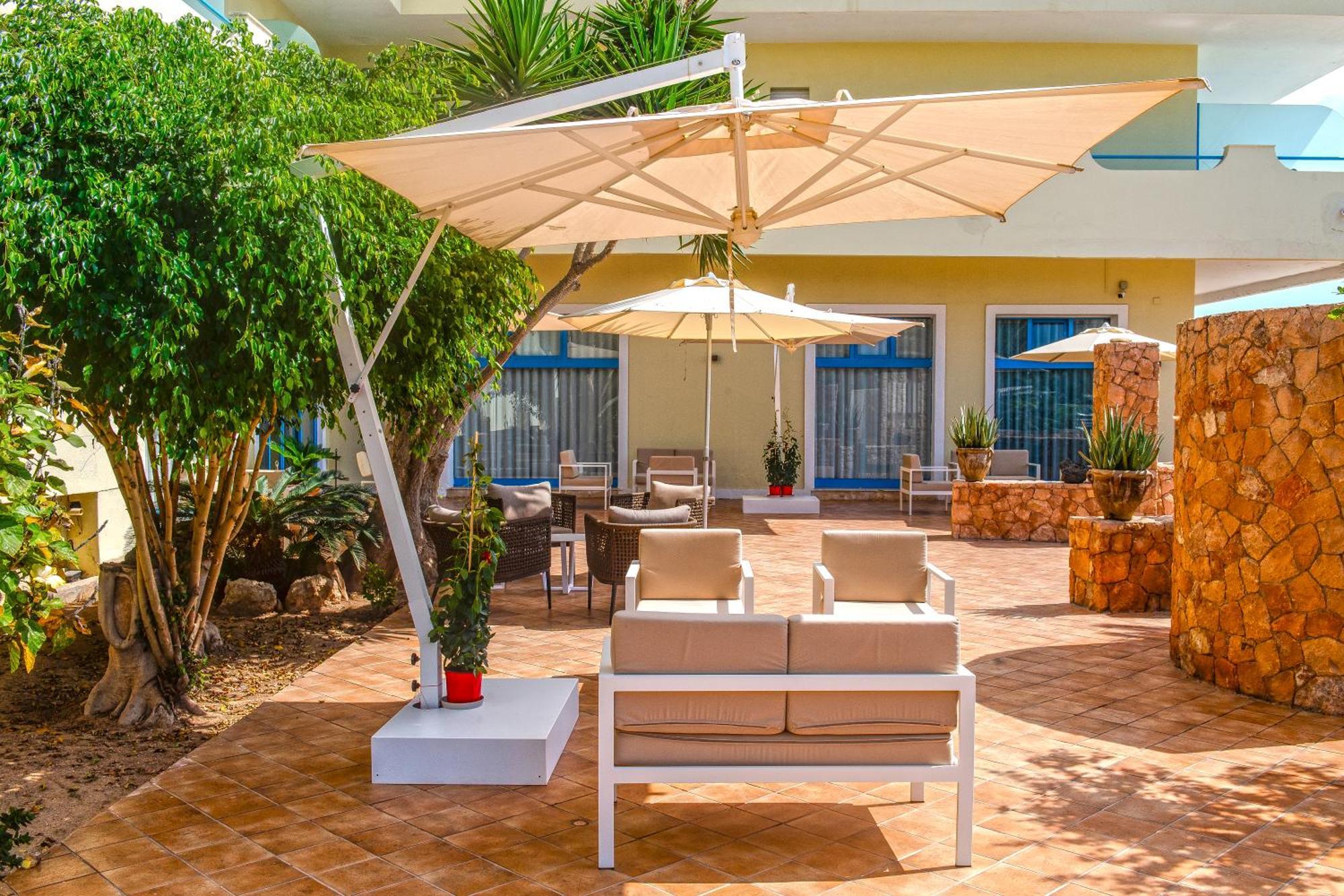 Hotel Baia Turchese 람페두사 외부 사진